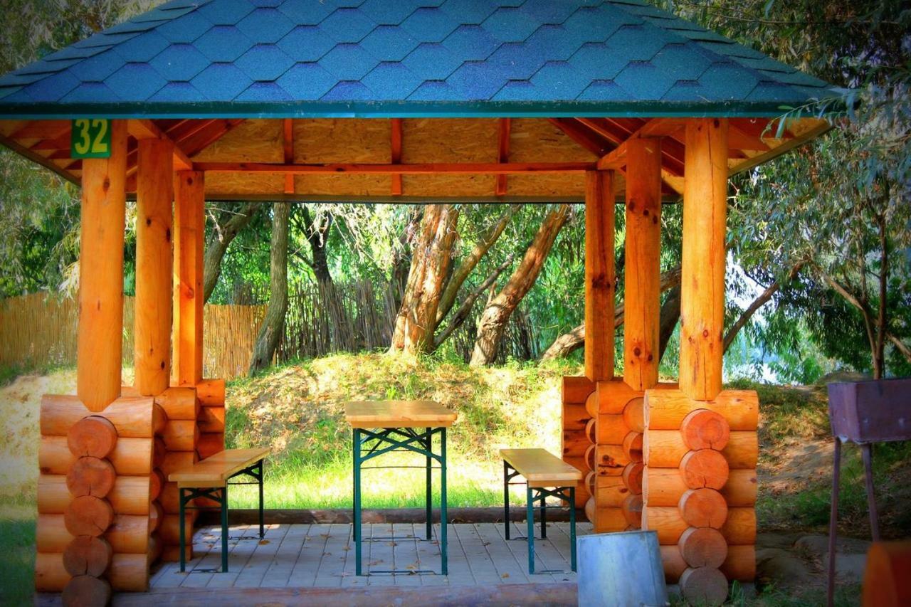 Holiday Park Dunay Kyslytsya Exterior photo