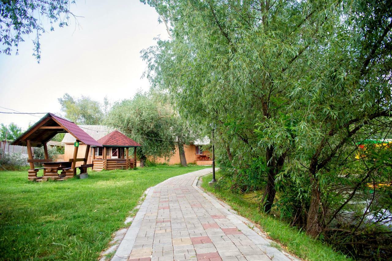 Holiday Park Dunay Kyslytsya Exterior photo
