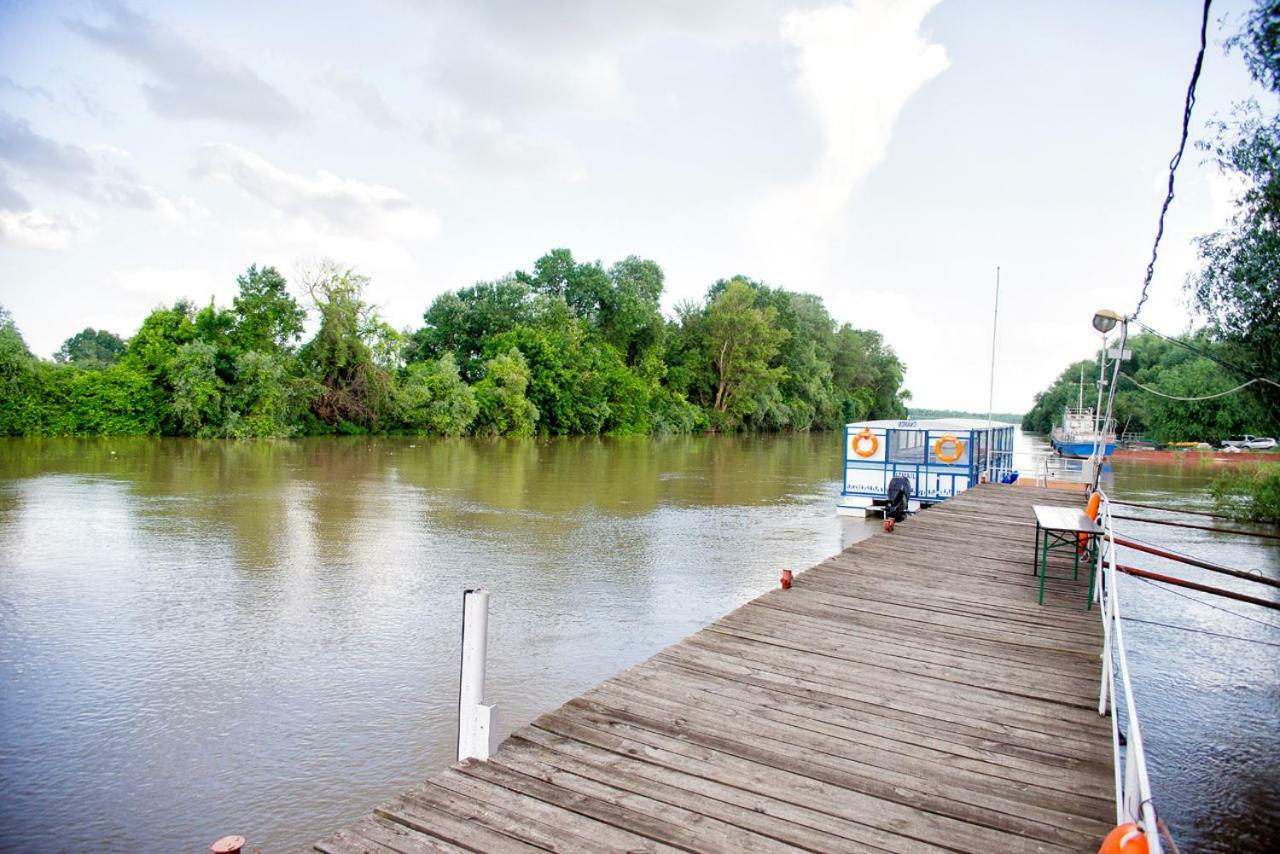 Holiday Park Dunay Kyslytsya Exterior photo